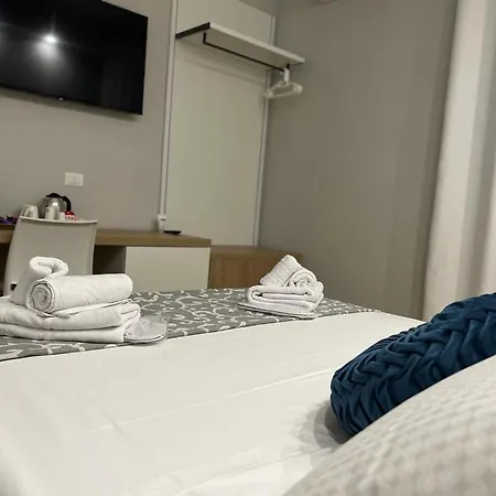 فندق مبيت وإفطار Nike Luxury 4*